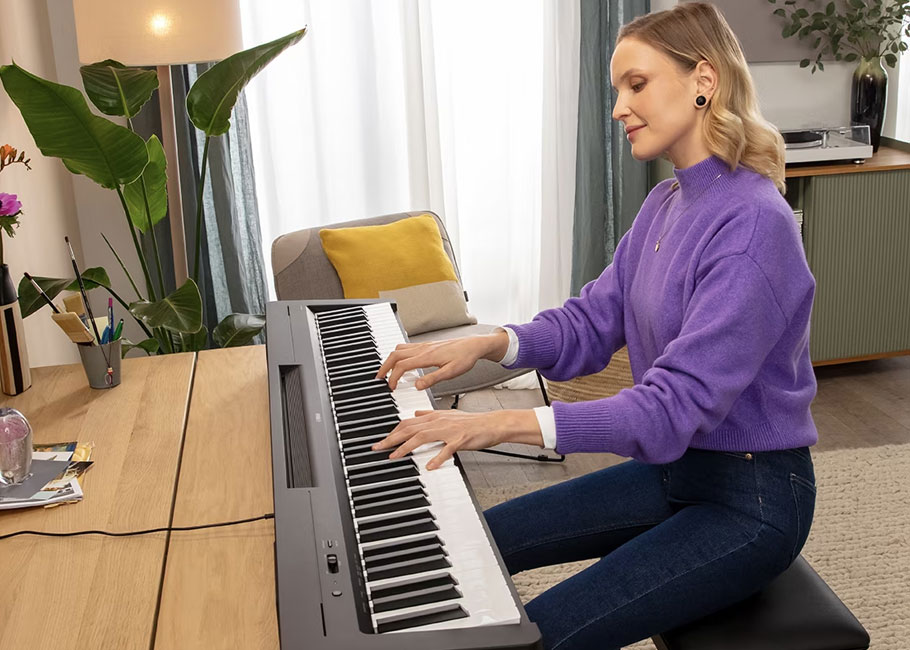 پیانو دیجیتال Yamaha P 145