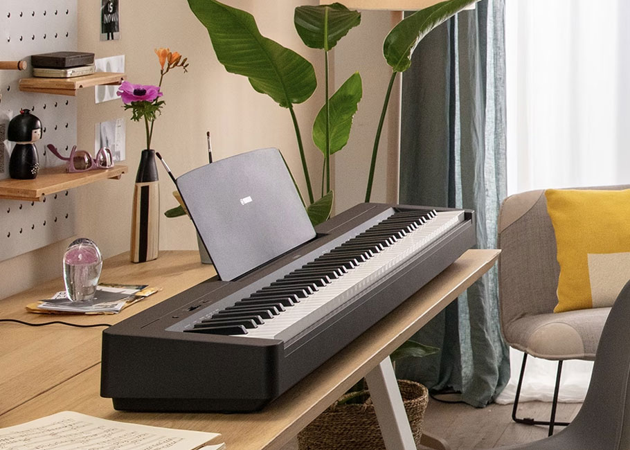 پیانو دیجیتال Yamaha P 145